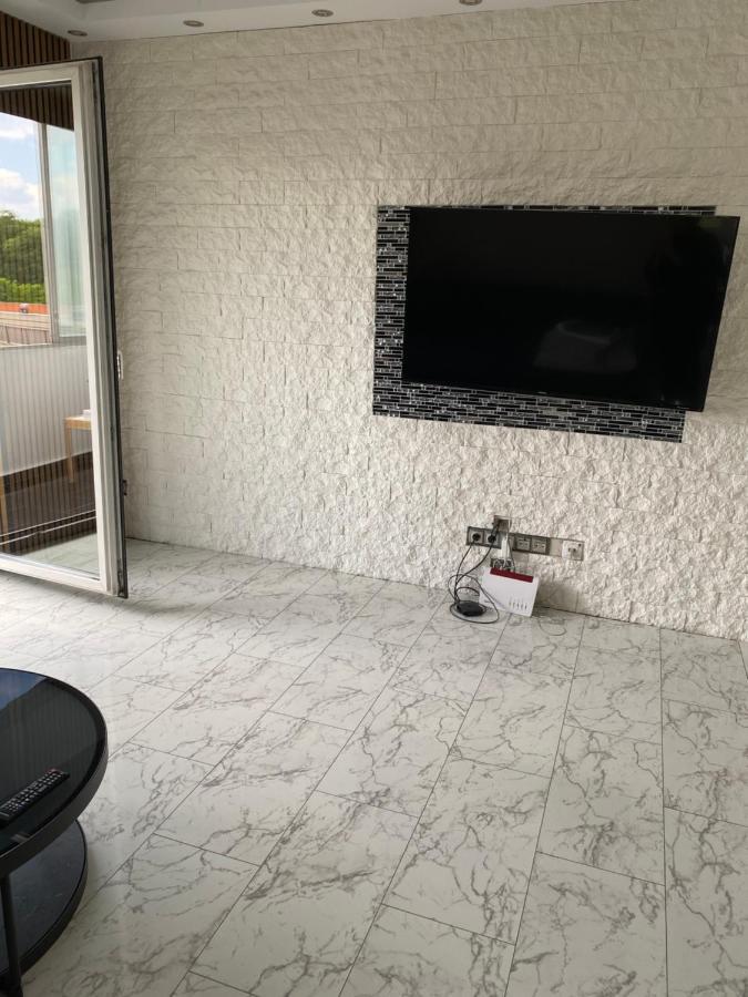 アウグスブルク4 Zw M. Blick V. Balkon Auf Lechアパートメント エクステリア 写真